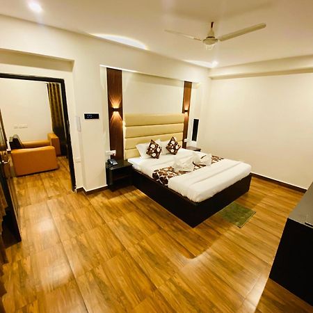 Shloka Residency Ξενοδοχείο Shamshabad Εξωτερικό φωτογραφία